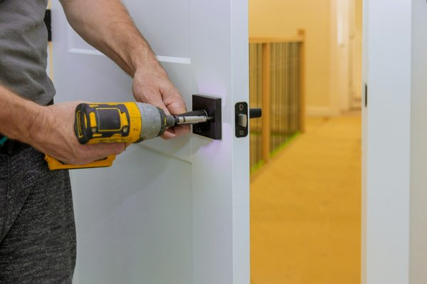 Serrurier : services d'urgence disponibles 24/7 en france