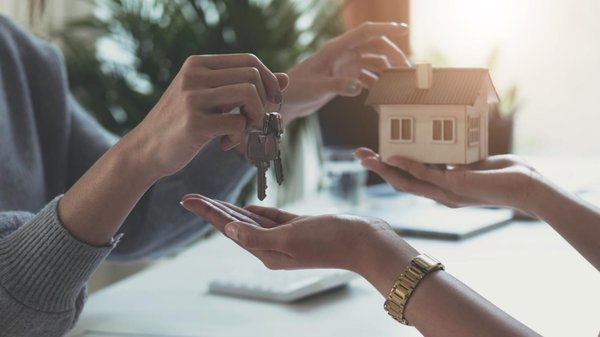 Comment acheter des parts en SCPI avec succès ?
